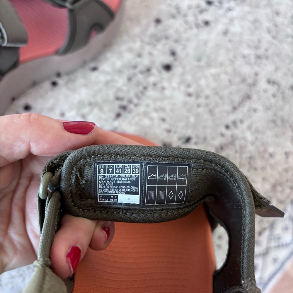 Skechers Slip-Ins Men Sandals - Picture 5 of 7